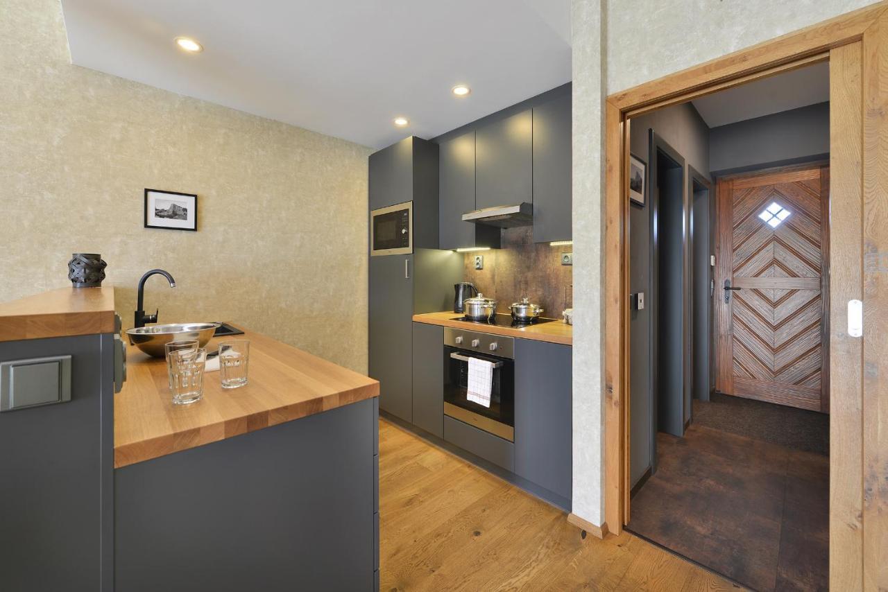 Rezidence Pihel Hotel โนวีบอร์ ภายนอก รูปภาพ