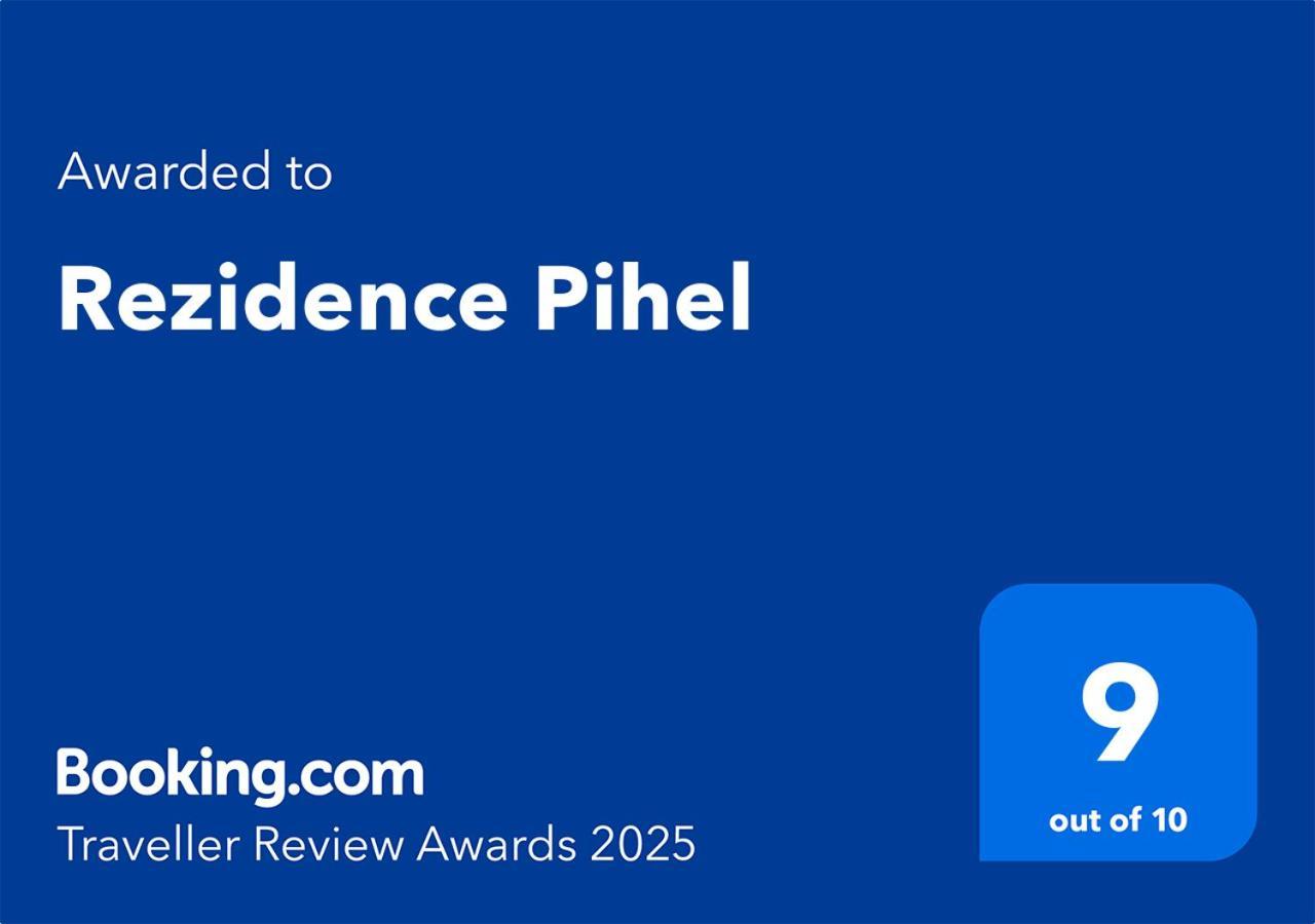 Rezidence Pihel Hotel โนวีบอร์ ภายนอก รูปภาพ